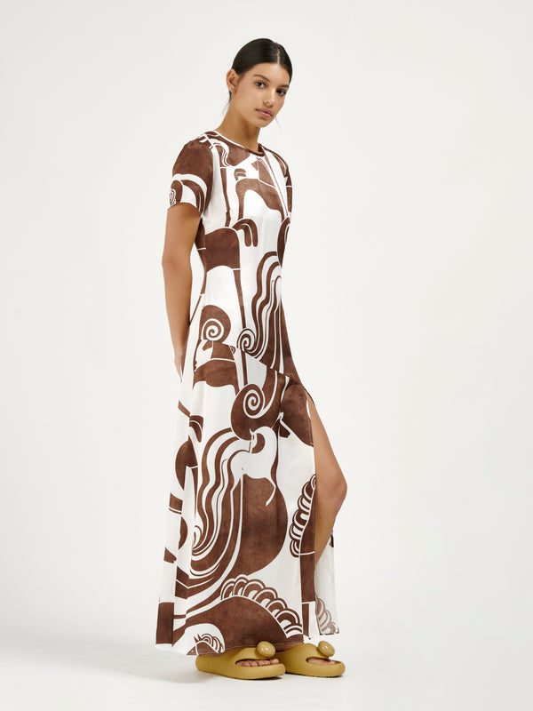 Dahlia dress in roaming horses chestnut